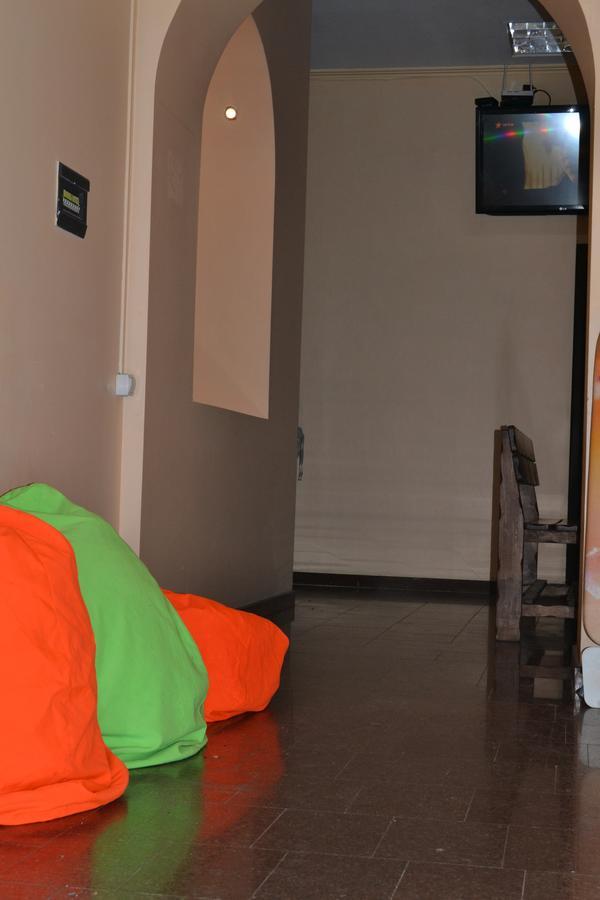Hostel Ok Hotel Kiev Exterior foto